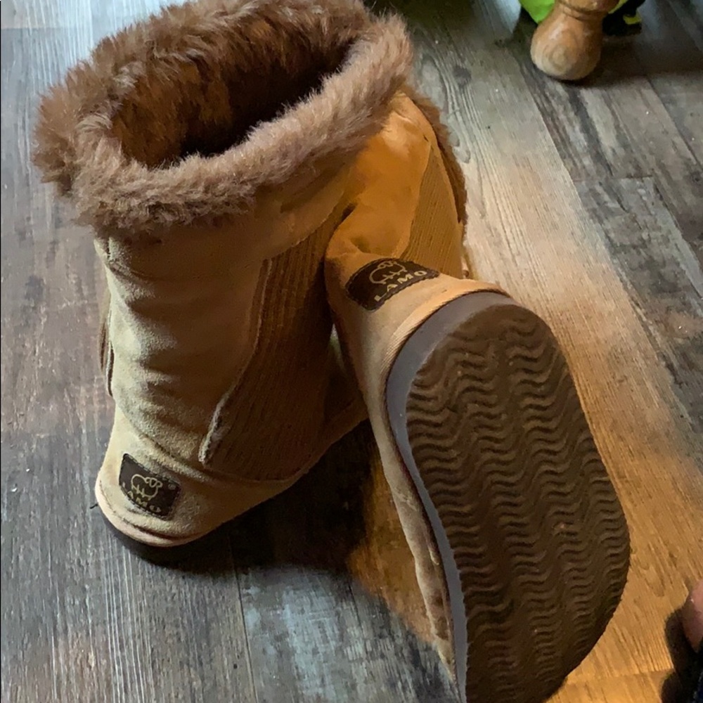 LAMO Suede boots size 9